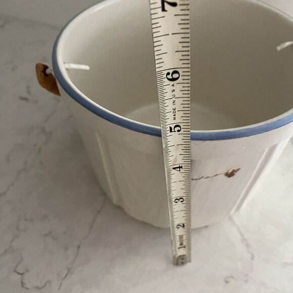 Pfaltzgraff Stoneware "Yorktowne" Basket Weave Textured White Wicker Like Handle - Picture 6 of 7